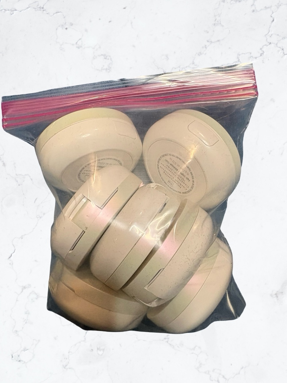 8 FMG Illuminating Corrector Compacts Light/Fair Skin